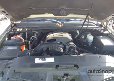 2009 Chevrolet Avalanche 1500 Ls из США, поврежденный, VIN 3GNEC12049G198453